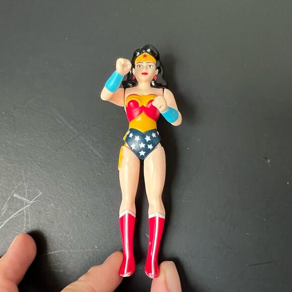 Wonder Woman Jack in the Box Super Heroes Kids Meal 1999 - Picture 4 of 9